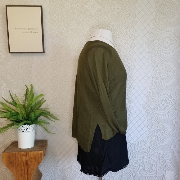 Zara Light Knit Top - Picture 2 of 4